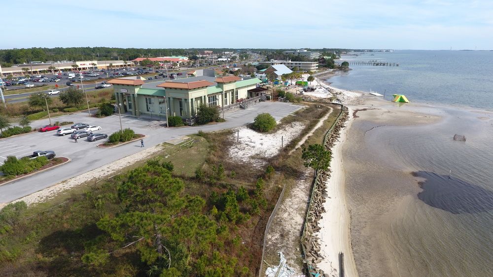 8651 Navarre Pkwy, Navarre, FL 32566